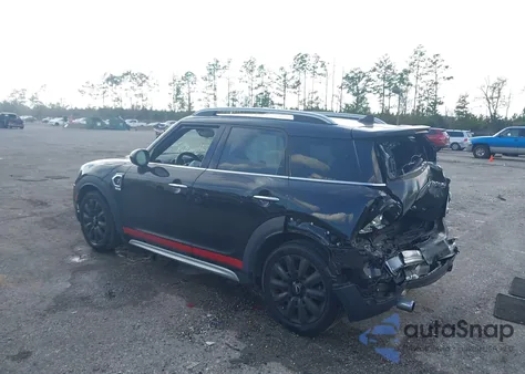 2017 Mini Countryman Cooper S из США, поврежденный, VIN WMZYT3C34H3D98201